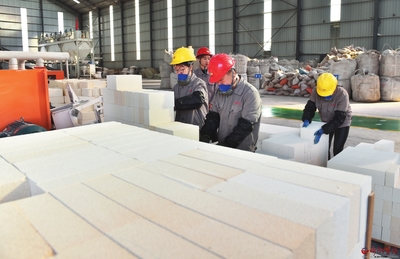 綠色環(huán)保建筑材料 引領(lǐng)建筑產(chǎn)業(yè)新變革